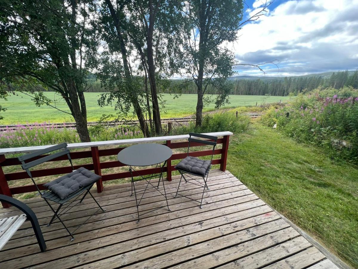 Neset Skydsstasjon Hotel Flesberg Екстериор снимка