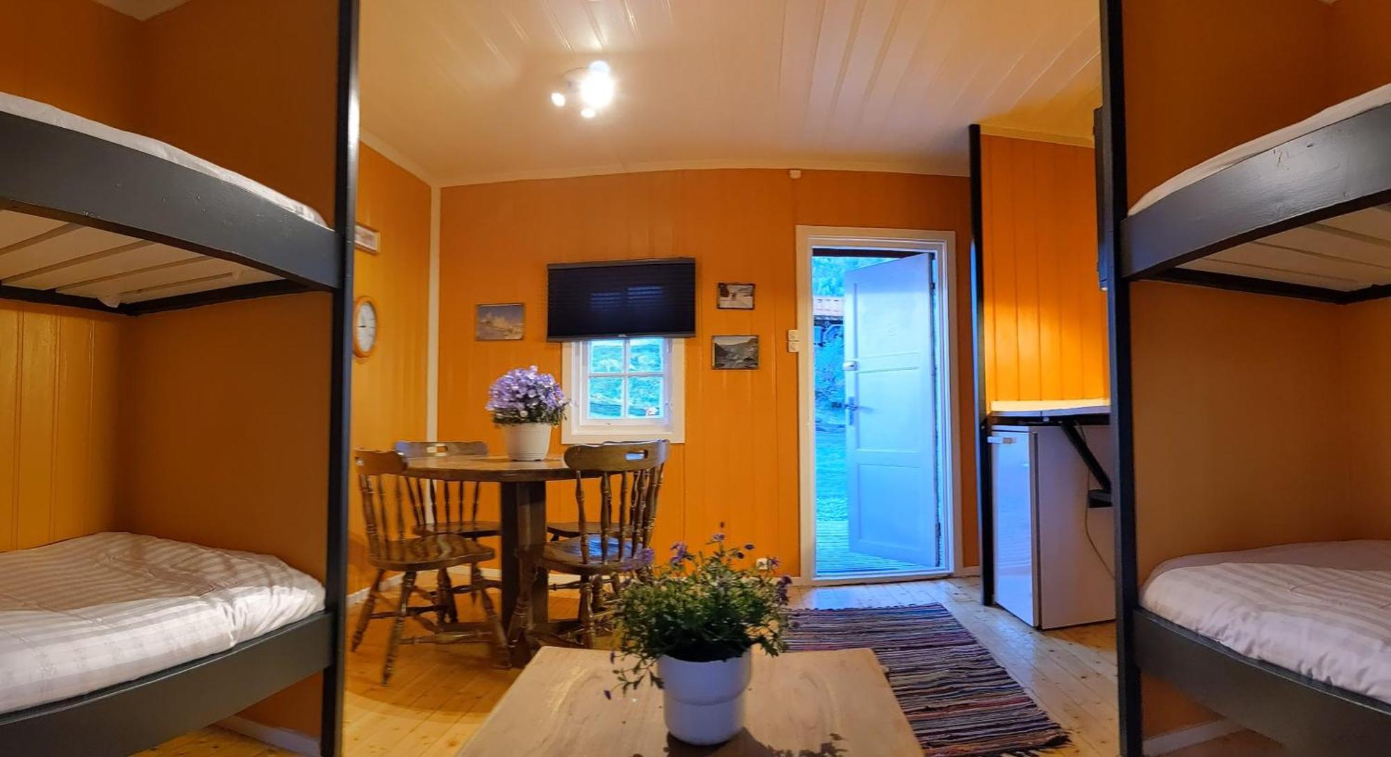 Neset Skydsstasjon Hotel Flesberg Стая снимка
